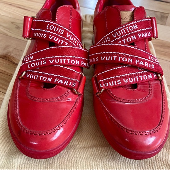 Louis Vuitton Sneakers - Picture 2 of 8